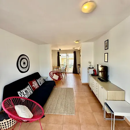 Residencial Nova Oropesa Ref 016 شقة
