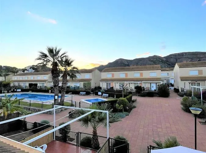Residencial Nova Oropesa Ref 016 *