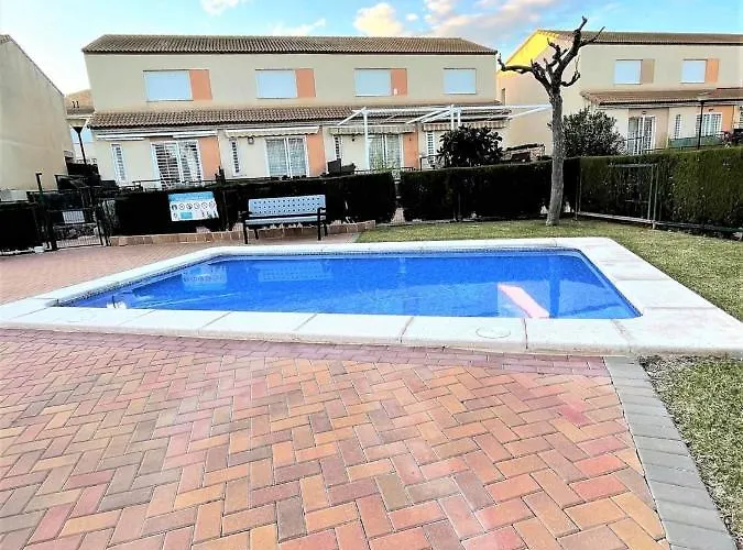 شقة Residencial Nova Oropesa Ref 016 *